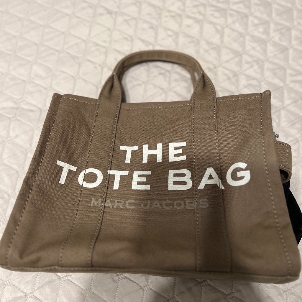 Marc Jacobs Brown Mediumtote Bag